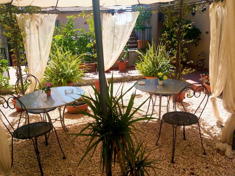Bed And Breakfast Rosangela Таормина Екстериор снимка
