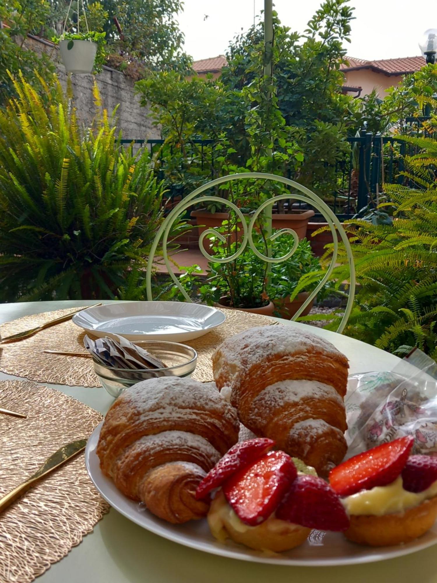 Bed And Breakfast Rosangela Таормина Екстериор снимка