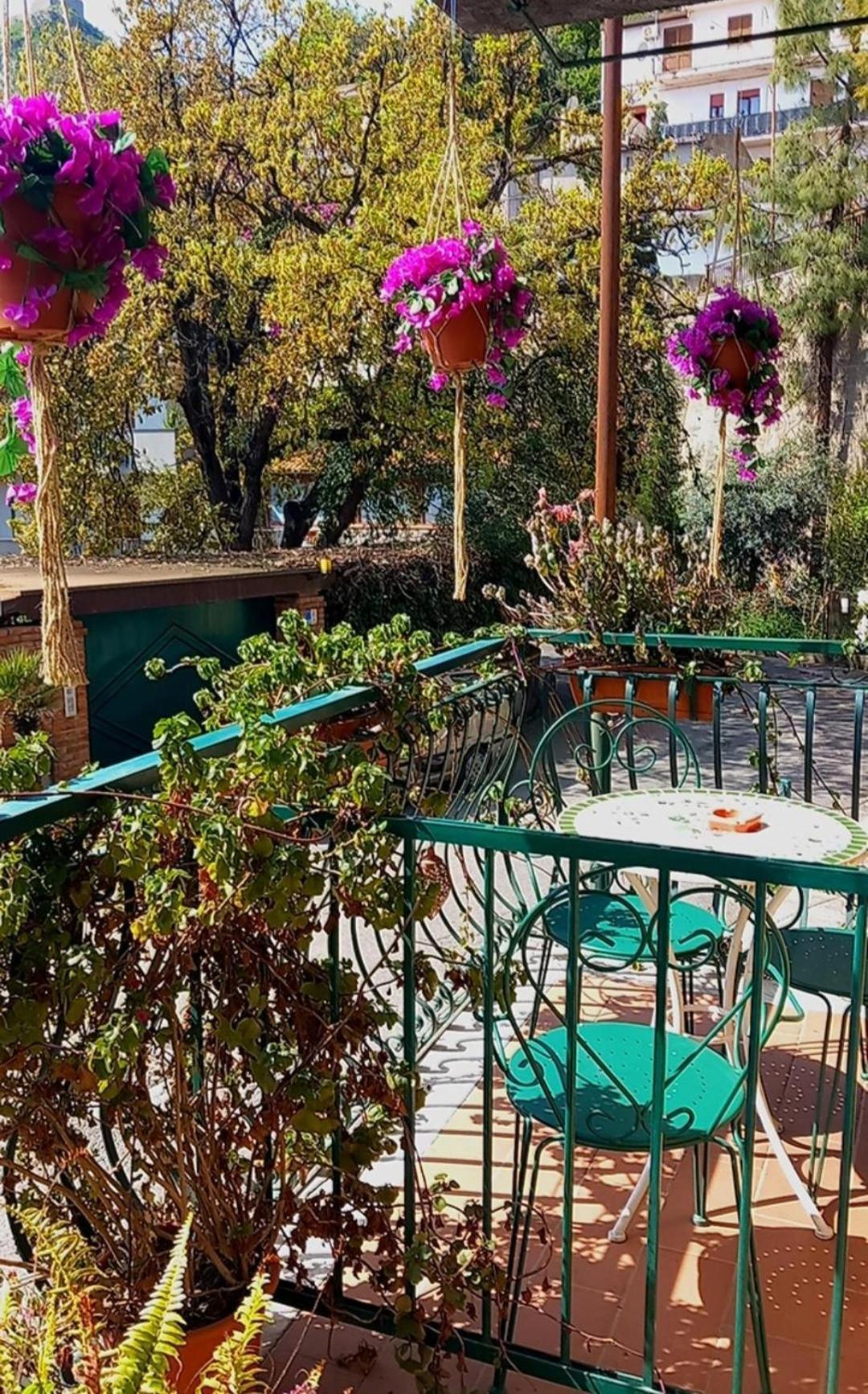 Bed And Breakfast Rosangela Таормина Екстериор снимка