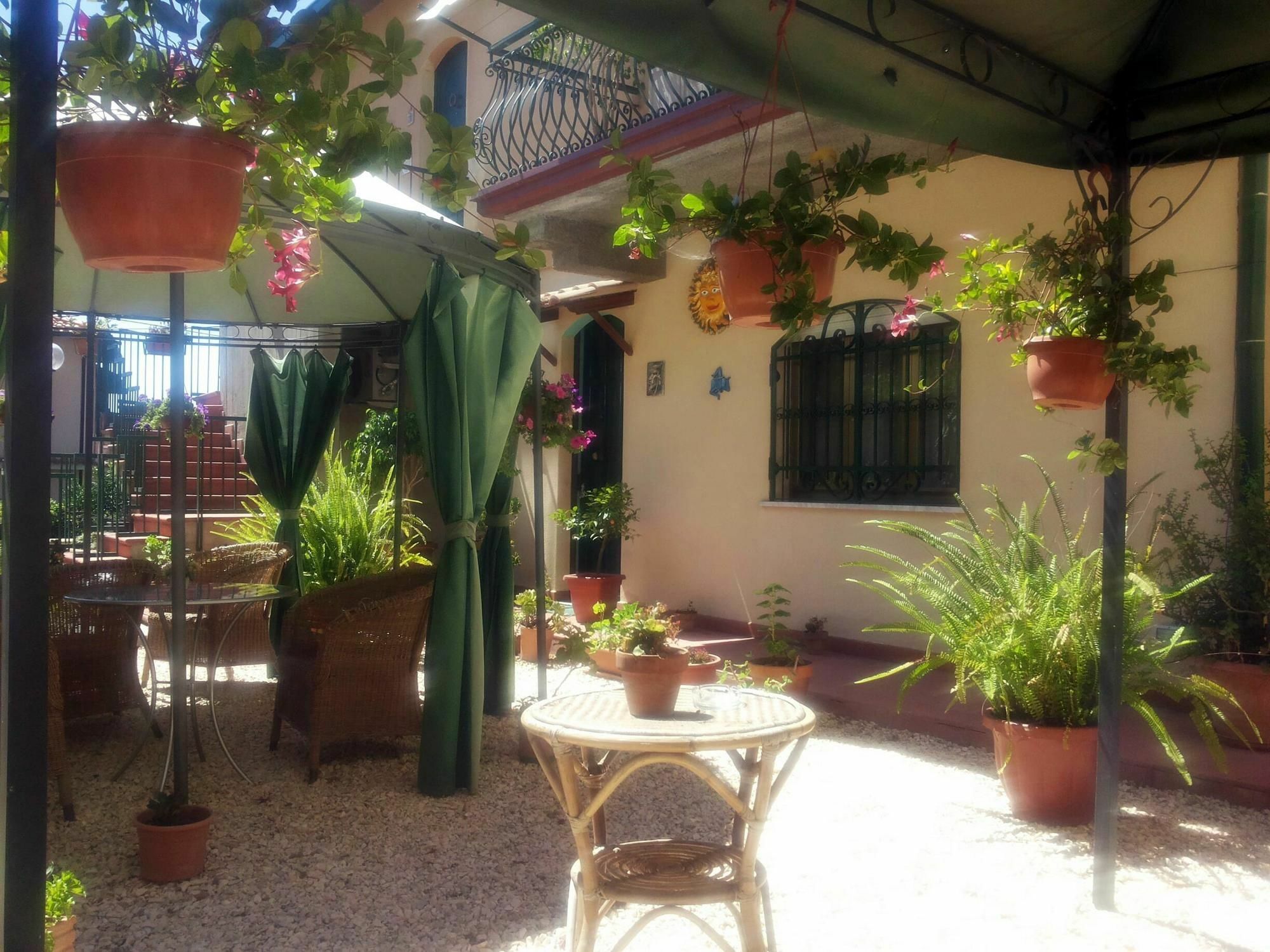 Bed And Breakfast Rosangela Таормина Екстериор снимка