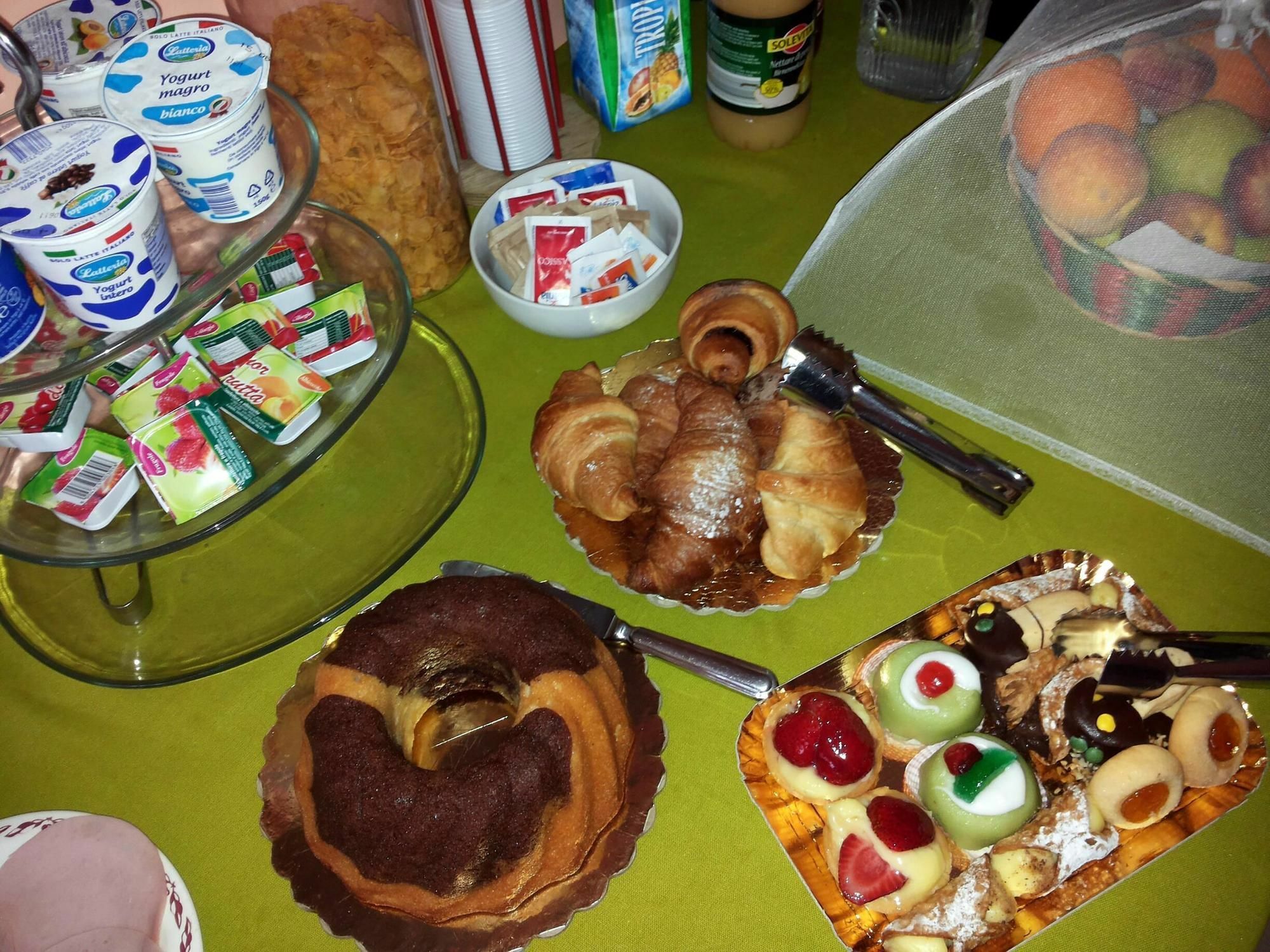 Bed And Breakfast Rosangela Таормина Екстериор снимка